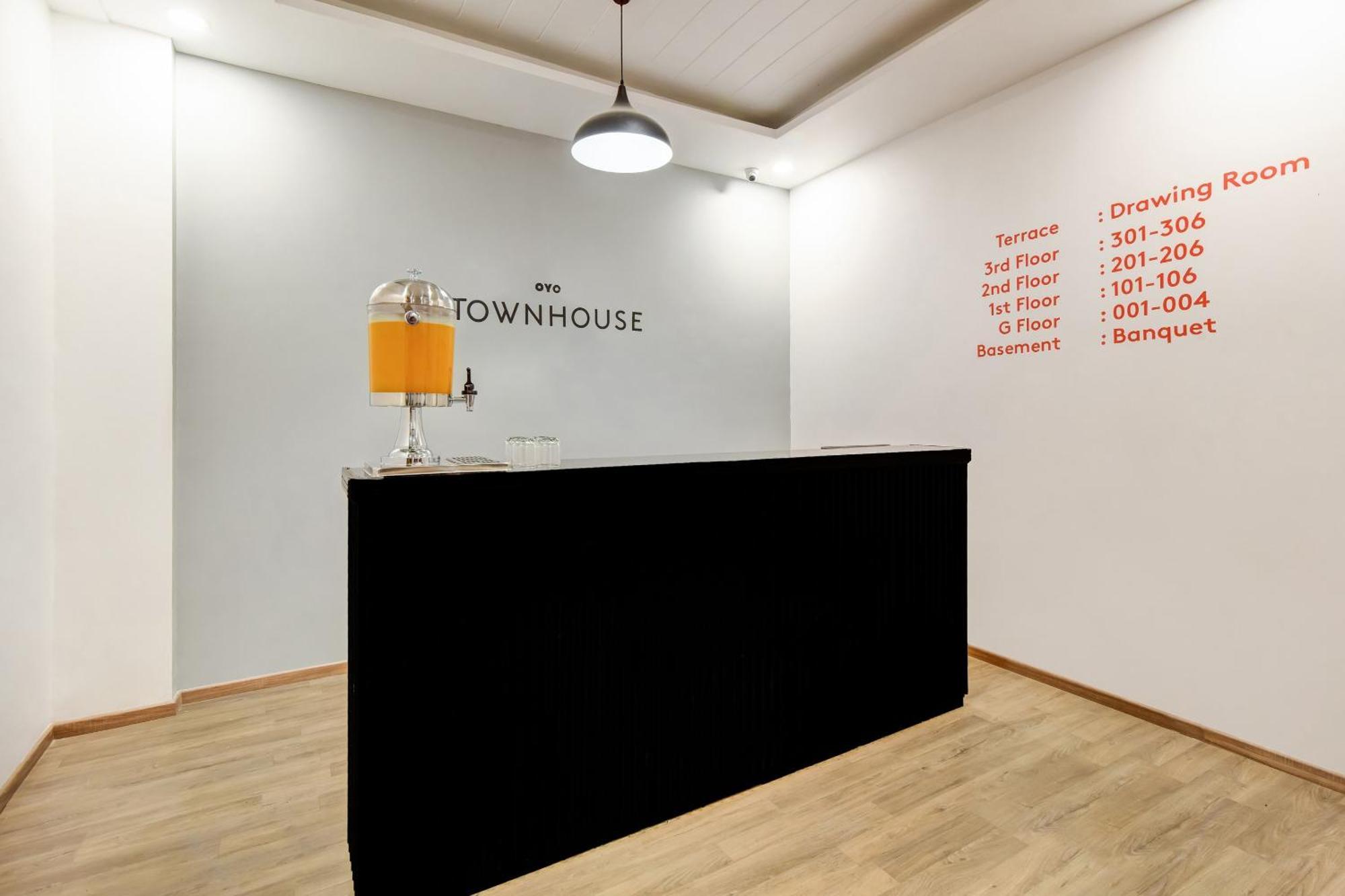 Townhouse Jaipur Airport Hotel Bagian luar foto